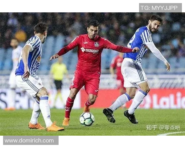 埃瓦尔主场迎战拉维斯期待争夺三分的精彩对决